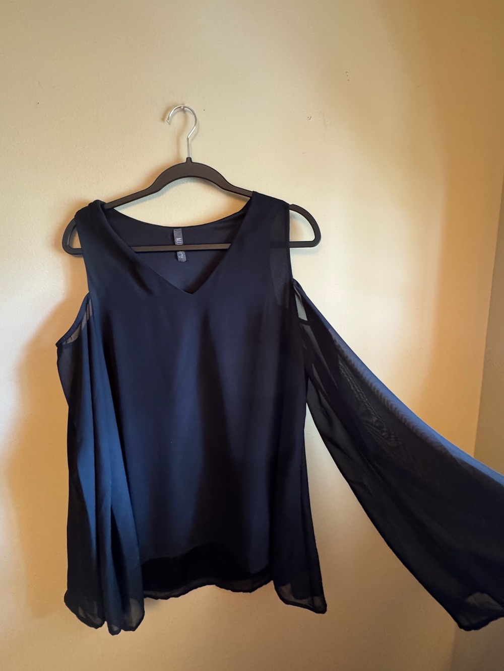 Allison Joy Black Cold-Shoulder V-Neck Chiffon Blouse